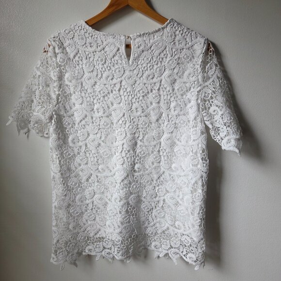 LIKE NEW PHILOSOPHY WHITE LACED TOP SIZE SMALL - Picture 2 of 13